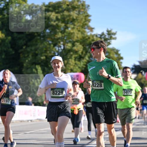 07.09.2025 - BARMER Alsterlauf Dr. Thomas Lammeyer http://msf.ph/oto/8713260 07.09.2025 09:44:28 Laufen 2197, 8229, 8228, 5073 meine-sportfotos.de