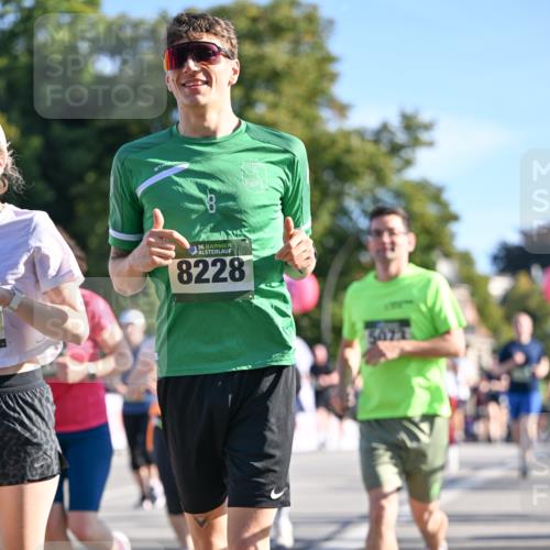 07.09.2025 - BARMER Alsterlauf Dr. Thomas Lammeyer http://msf.ph/oto/8713267 07.09.2025 09:44:29 Laufen 36, 8228 meine-sportfotos.de