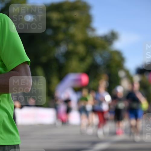 07.09.2025 - BARMER Alsterlauf Dr. Thomas Lammeyer http://msf.ph/oto/8713283 07.09.2025 09:44:32 Laufen  meine-sportfotos.de
