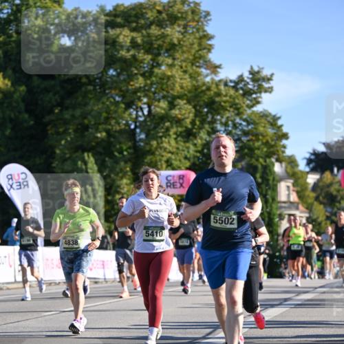 07.09.2025 - BARMER Alsterlauf Dr. Thomas Lammeyer http://msf.ph/oto/8713297 07.09.2025 09:44:34 Laufen 4838, 5410, 1418, 5502 meine-sportfotos.de