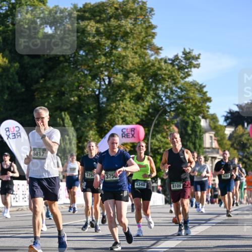 07.09.2025 - BARMER Alsterlauf Dr. Thomas Lammeyer http://msf.ph/oto/8713326 07.09.2025 09:44:40 Laufen 5817, 3757, 3750, 4348, 8109, 3687 meine-sportfotos.de