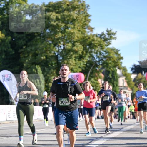 07.09.2025 - BARMER Alsterlauf Dr. Thomas Lammeyer http://msf.ph/oto/8713360 07.09.2025 09:44:45 Laufen 8170, 3687, 2805, 6092 meine-sportfotos.de