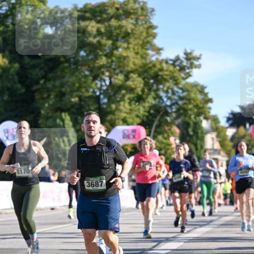 07.09.2025 - BARMER Alsterlauf Dr. Thomas Lammeyer http://msf.ph/oto/8713362 07.09.2025 09:44:45 Laufen 8170, 3687, 6062 meine-sportfotos.de
