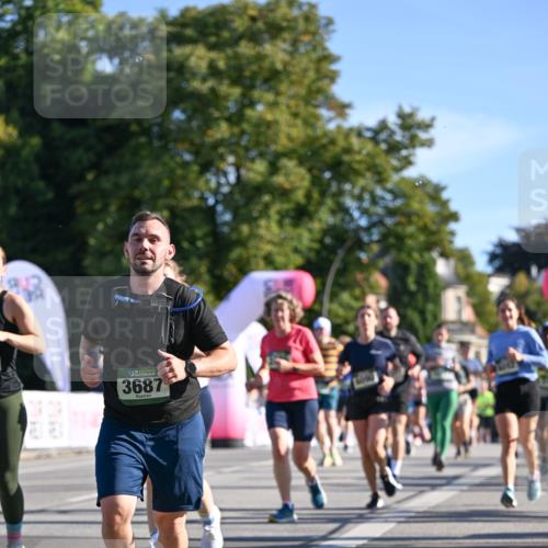 07.09.2025 - BARMER Alsterlauf Dr. Thomas Lammeyer http://msf.ph/oto/8713364 07.09.2025 09:44:46 Laufen 3687 meine-sportfotos.de