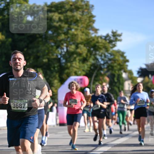 07.09.2025 - BARMER Alsterlauf Dr. Thomas Lammeyer http://msf.ph/oto/8713367 07.09.2025 09:44:46 Laufen 3687 meine-sportfotos.de