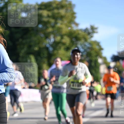 07.09.2025 - BARMER Alsterlauf Dr. Thomas Lammeyer http://msf.ph/oto/8713398 07.09.2025 09:44:51 Laufen  meine-sportfotos.de