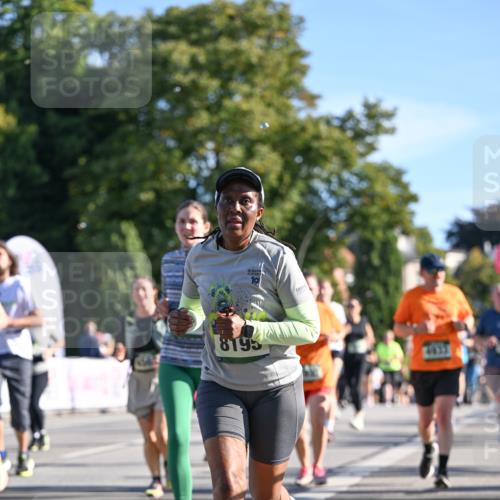 07.09.2025 - BARMER Alsterlauf Dr. Thomas Lammeyer http://msf.ph/oto/8713400 07.09.2025 09:44:51 Laufen 10, 8195, 4533 meine-sportfotos.de