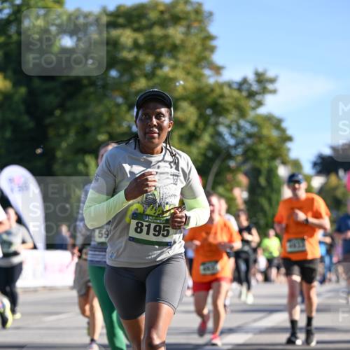 07.09.2025 - BARMER Alsterlauf Dr. Thomas Lammeyer http://msf.ph/oto/8713402 07.09.2025 09:44:52 Laufen 59, 36, 136, 8195 meine-sportfotos.de