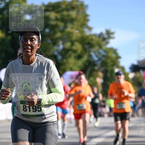 07.09.2025 - BARMER Alsterlauf Dr. Thomas Lammeyer http://msf.ph/oto/8713406 07.09.2025 09:44:52 Laufen 36, 10, 8195, 64 meine-sportfotos.de