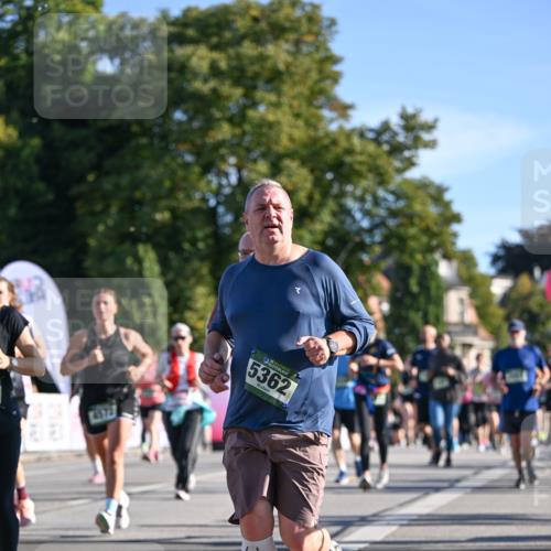 07.09.2025 - BARMER Alsterlauf Dr. Thomas Lammeyer http://msf.ph/oto/8713435 07.09.2025 09:44:57 Laufen 4872, 5362 meine-sportfotos.de