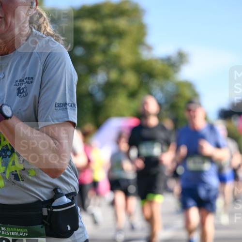 07.09.2025 - BARMER Alsterlauf Dr. Thomas Lammeyer http://msf.ph/oto/8713495 07.09.2025 09:45:07 Laufen 36, 10, 36, 257 meine-sportfotos.de