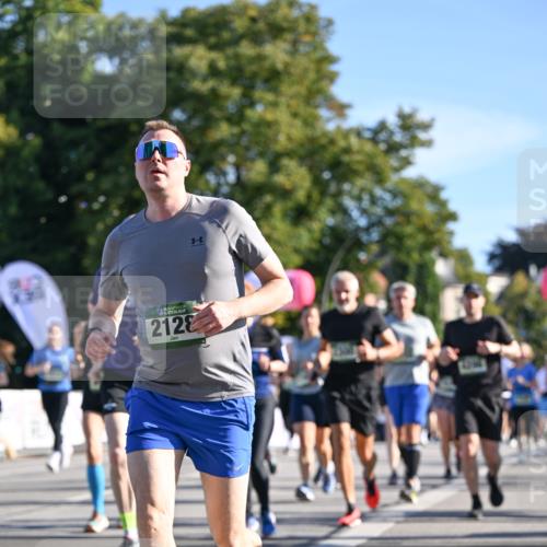 07.09.2025 - BARMER Alsterlauf Dr. Thomas Lammeyer http://msf.ph/oto/8713518 07.09.2025 09:45:11 Laufen 36, 2128 meine-sportfotos.de