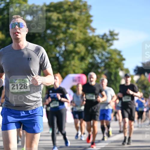 07.09.2025 - BARMER Alsterlauf Dr. Thomas Lammeyer http://msf.ph/oto/8713522 07.09.2025 09:45:12 Laufen 36, 2128 meine-sportfotos.de