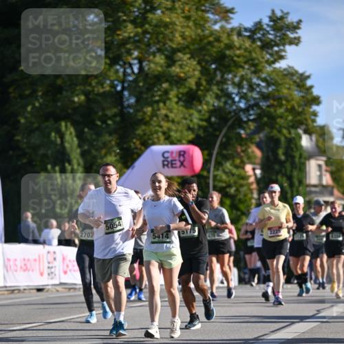 07.09.2025 - BARMER Alsterlauf Dr. Thomas Lammeyer http://msf.ph/oto/8714123 07.09.2025 09:46:55 Laufen 2707, 5054, 5414, 175, 2225 meine-sportfotos.de
