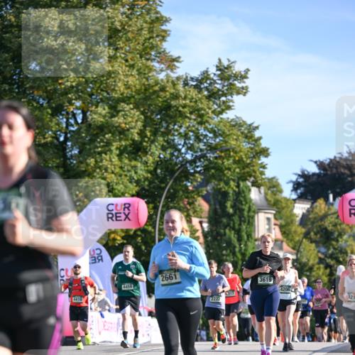 07.09.2025 - BARMER Alsterlauf Dr. Thomas Lammeyer http://msf.ph/oto/8715372 07.09.2025 09:50:38 Laufen 4410, 4459, 2661, 2222, 317, 3619, 4206, 321 meine-sportfotos.de