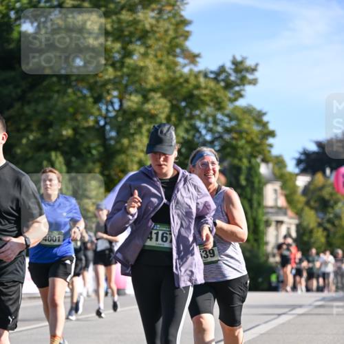 07.09.2025 - BARMER Alsterlauf Dr. Thomas Lammeyer http://msf.ph/oto/8715973 07.09.2025 09:53:08 Laufen 4001, 4161, 39 meine-sportfotos.de