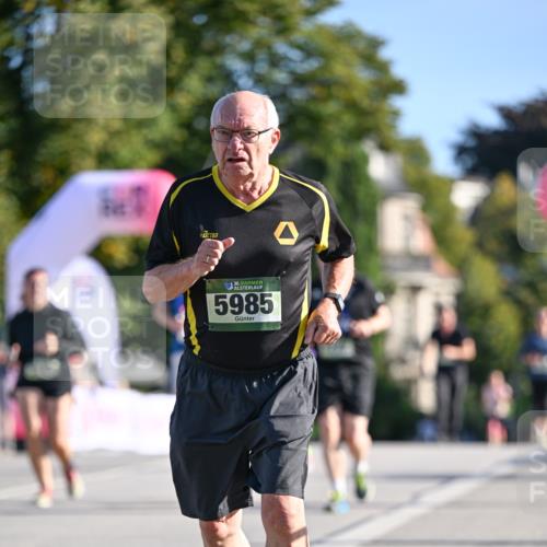 07.09.2025 - BARMER Alsterlauf Dr. Thomas Lammeyer http://msf.ph/oto/8716263 07.09.2025 09:54:23 Laufen 36, 5985 meine-sportfotos.de