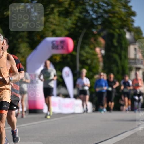 07.09.2025 - BARMER Alsterlauf Dr. Thomas Lammeyer http://msf.ph/oto/8716599 07.09.2025 09:55:39 Laufen  meine-sportfotos.de