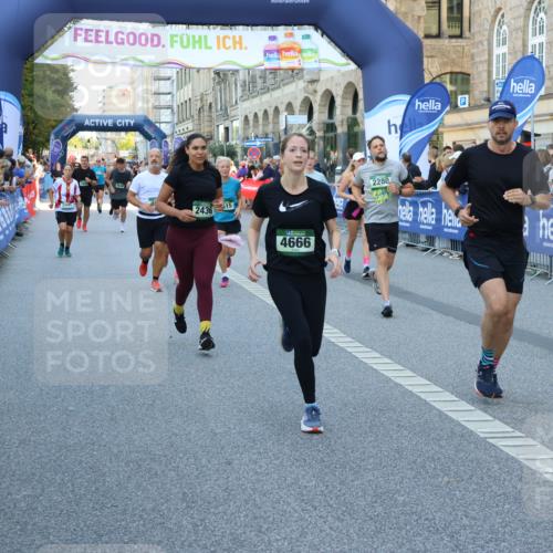 07.09.2025 - BARMER Alsterlauf Strokosch-Dieckow http://msf.ph/oto/8718605 07.09.2025 10:04:55 Ziel 2018, 2030, 2359, 2504, 2753, 2768, 2884, 3187, 3527, 3594, 3671, 4035, 4174, 4440, 4642, 4717, 4775, 4817, 4923, 4932, 5137, 5207, 5299, 5346, 5408, 5670, 5719, 5937, 6022, 6213, 8056, 8346, 8453, 8457, 8467 meine-sportfotos.de