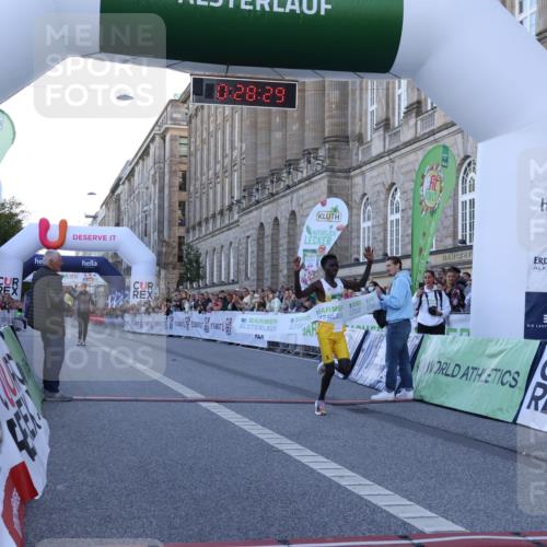 07.09.2025 - BARMER Alsterlauf Strokosch-Dieckow http://msf.ph/oto/8718769 07.09.2025 09:28:27 Ziel 3 meine-sportfotos.de