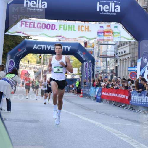 07.09.2025 - BARMER Alsterlauf Strokosch-Dieckow http://msf.ph/oto/8718802 07.09.2025 09:30:30 Ziel 16 meine-sportfotos.de