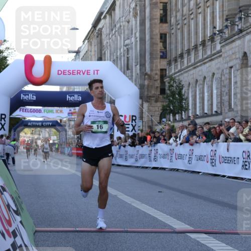 07.09.2025 - BARMER Alsterlauf Strokosch-Dieckow http://msf.ph/oto/8718808 07.09.2025 09:30:34 Ziel 16 meine-sportfotos.de