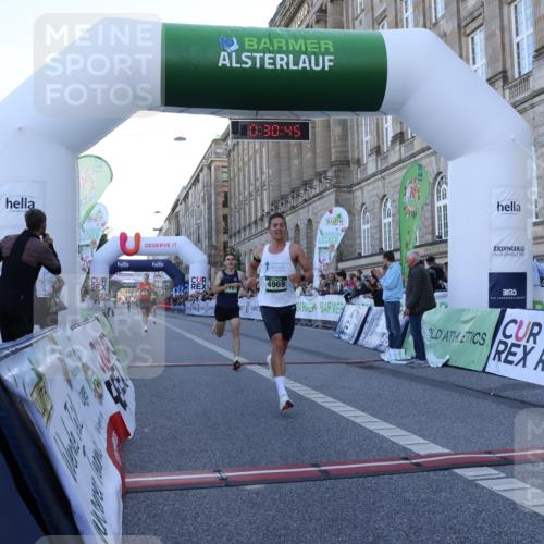 07.09.2025 - BARMER Alsterlauf Strokosch-Dieckow http://msf.ph/oto/8718826 07.09.2025 09:30:44 Ziel 6, 8, 15, 4969 meine-sportfotos.de