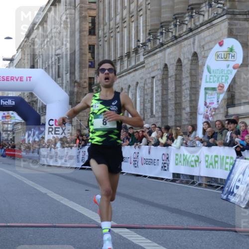 07.09.2025 - BARMER Alsterlauf Strokosch-Dieckow http://msf.ph/oto/8718839 07.09.2025 09:30:48 Ziel 6, 8, 15, 4969 meine-sportfotos.de