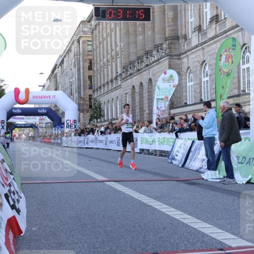 07.09.2025 - BARMER Alsterlauf Strokosch-Dieckow http://msf.ph/oto/8718860 07.09.2025 09:31:14 Ziel 4111 meine-sportfotos.de