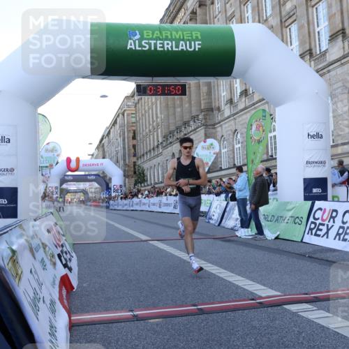 07.09.2025 - BARMER Alsterlauf Strokosch-Dieckow http://msf.ph/oto/8718877 07.09.2025 09:31:48 Ziel 8153 meine-sportfotos.de