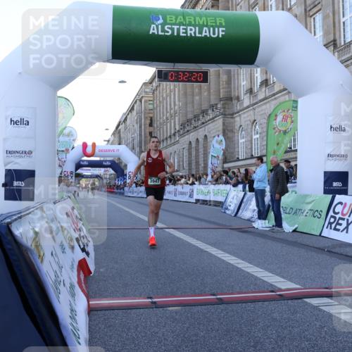 07.09.2025 - BARMER Alsterlauf Strokosch-Dieckow http://msf.ph/oto/8718890 07.09.2025 09:32:18 Ziel 17, 3947, 4370 meine-sportfotos.de