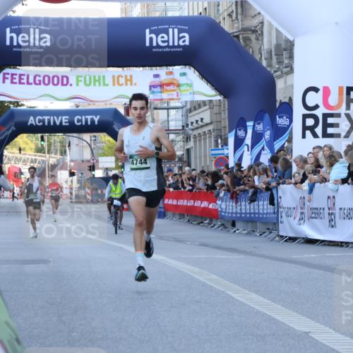 07.09.2025 - BARMER Alsterlauf Strokosch-Dieckow http://msf.ph/oto/8718905 07.09.2025 09:32:28 Ziel 17, 4744 meine-sportfotos.de