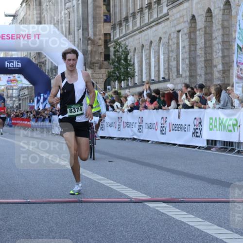 07.09.2025 - BARMER Alsterlauf Strokosch-Dieckow http://msf.ph/oto/8718916 07.09.2025 09:32:38 Ziel 8374 meine-sportfotos.de