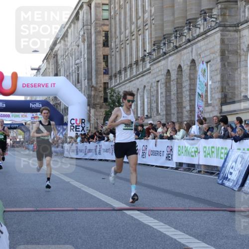 07.09.2025 - BARMER Alsterlauf Strokosch-Dieckow http://msf.ph/oto/8718957 07.09.2025 09:33:41 Ziel 11, 3083, 4961 meine-sportfotos.de
