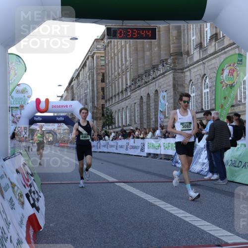 07.09.2025 - BARMER Alsterlauf Strokosch-Dieckow http://msf.ph/oto/8718962 07.09.2025 09:33:43 Ziel 11, 3083, 4961 meine-sportfotos.de