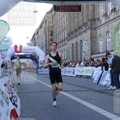 07.09.2025 - BARMER Alsterlauf Strokosch-Dieckow http://msf.ph/oto/8718963 07.09.2025 09:33:43 Ziel 11, 3083, 4961 meine-sportfotos.de