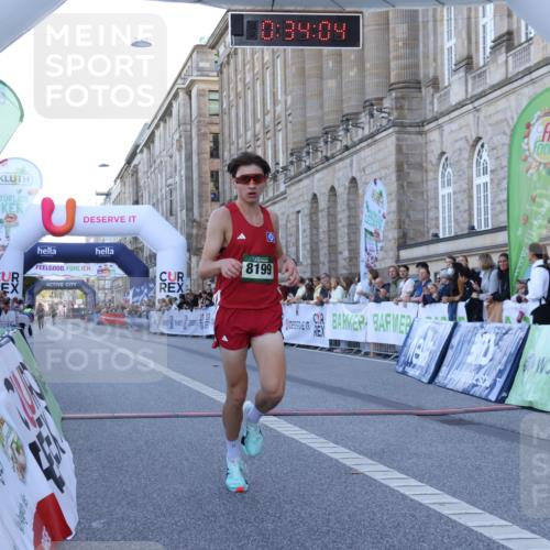 07.09.2025 - BARMER Alsterlauf Strokosch-Dieckow http://msf.ph/oto/8718991 07.09.2025 09:34:03 Ziel 5783, 8199 meine-sportfotos.de