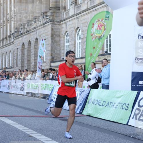 07.09.2025 - BARMER Alsterlauf Strokosch-Dieckow http://msf.ph/oto/8719062 07.09.2025 09:34:55 Ziel 3926, 4138, 4286, 4288, 5604, 5641, 8037 meine-sportfotos.de