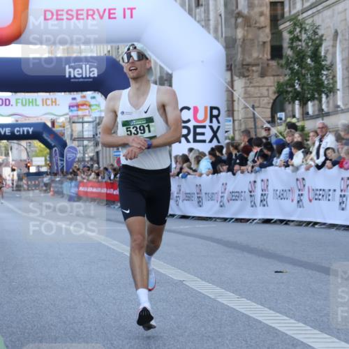 07.09.2025 - BARMER Alsterlauf Strokosch-Dieckow http://msf.ph/oto/8719096 07.09.2025 09:35:13 Ziel 2307, 3378, 5391 meine-sportfotos.de