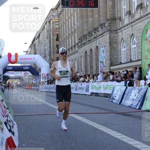 07.09.2025 - BARMER Alsterlauf Strokosch-Dieckow http://msf.ph/oto/8719101 07.09.2025 09:35:14 Ziel 2307, 3378, 5391 meine-sportfotos.de