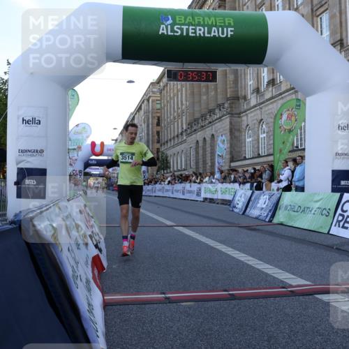 07.09.2025 - BARMER Alsterlauf Strokosch-Dieckow http://msf.ph/oto/8719138 07.09.2025 09:35:36 Ziel 25, 26, 3514, 5390, 8012, 8081, 8204 meine-sportfotos.de