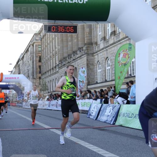 07.09.2025 - BARMER Alsterlauf Strokosch-Dieckow http://msf.ph/oto/8719176 07.09.2025 09:36:05 Ziel 3841, 4252, 5206, 5532, 5666, 6316, 8008 meine-sportfotos.de