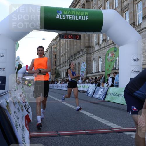07.09.2025 - BARMER Alsterlauf Strokosch-Dieckow http://msf.ph/oto/8719186 07.09.2025 09:36:08 Ziel 3422, 3841, 4041, 5206, 5532, 5666, 6316, 8008 meine-sportfotos.de