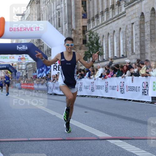 07.09.2025 - BARMER Alsterlauf Strokosch-Dieckow http://msf.ph/oto/8719256 07.09.2025 09:36:43 Ziel 2529, 2779, 5660, 5924 meine-sportfotos.de