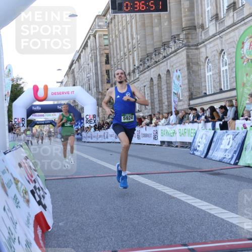 07.09.2025 - BARMER Alsterlauf Strokosch-Dieckow http://msf.ph/oto/8719266 07.09.2025 09:36:50 Ziel 4853, 5748, 5924 meine-sportfotos.de