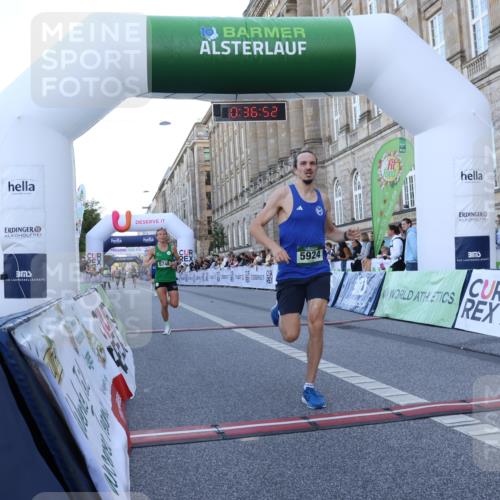 07.09.2025 - BARMER Alsterlauf Strokosch-Dieckow http://msf.ph/oto/8719267 07.09.2025 09:36:50 Ziel 4853, 5748, 5924 meine-sportfotos.de