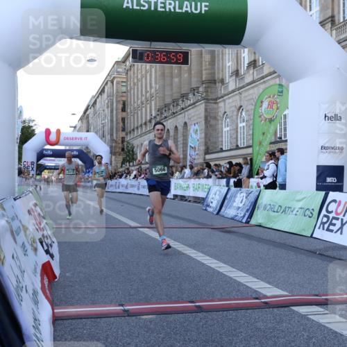 07.09.2025 - BARMER Alsterlauf Strokosch-Dieckow http://msf.ph/oto/8719275 07.09.2025 09:36:58 Ziel 3418, 4853, 5046, 5066, 5700 meine-sportfotos.de