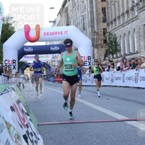 07.09.2025 - BARMER Alsterlauf Strokosch-Dieckow http://msf.ph/oto/8719291 07.09.2025 09:37:12 Ziel 5374, 5429, 6068, 8314 meine-sportfotos.de