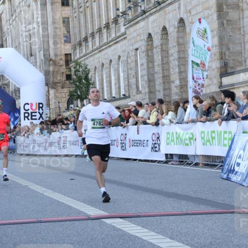 07.09.2025 - BARMER Alsterlauf Strokosch-Dieckow http://msf.ph/oto/8719354 07.09.2025 09:37:56 Ziel 2704, 3118, 4782, 4855, 5976 meine-sportfotos.de