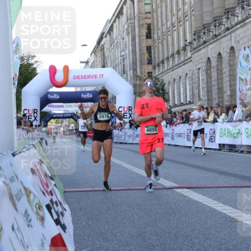 07.09.2025 - BARMER Alsterlauf Strokosch-Dieckow http://msf.ph/oto/8719359 07.09.2025 09:37:58 Ziel 2704, 3118, 4782, 4855, 5976 meine-sportfotos.de